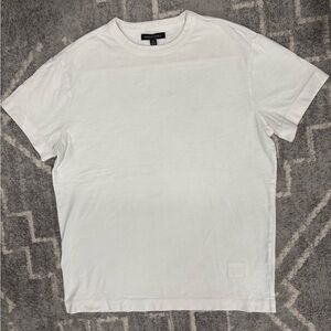 Banana Republic Classic White Short Sleeve Tee